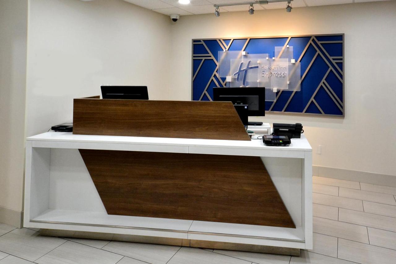 Express Richmond I-64 Short Pump Area By Ihg 2*